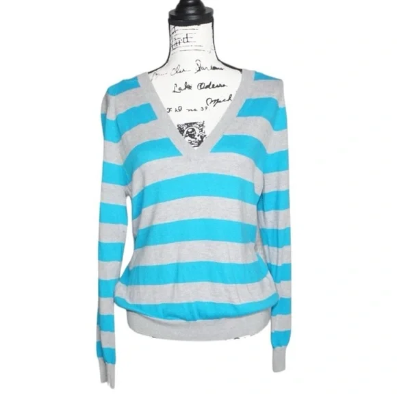 Tommy Hilfiger Gray & Blue Striped V-Neck Hooded Long Sleeve Pullover, Large - Picture 2 of 7